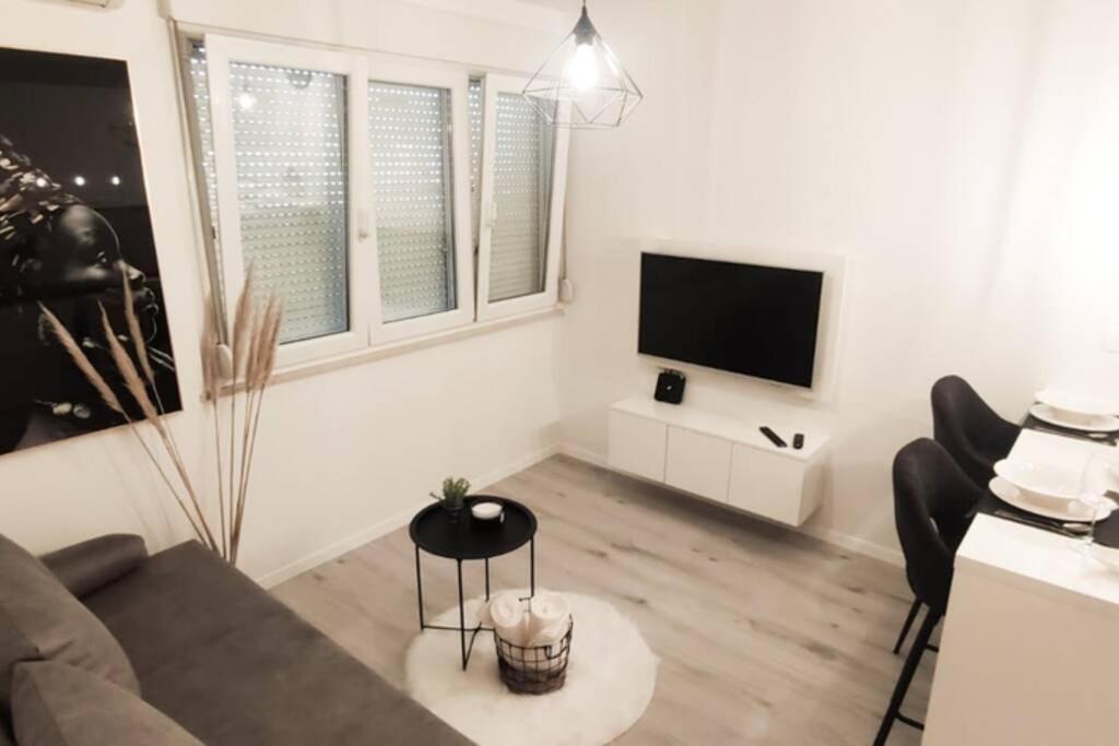 New! Top Apartment, Split View From Above Εξωτερικό φωτογραφία