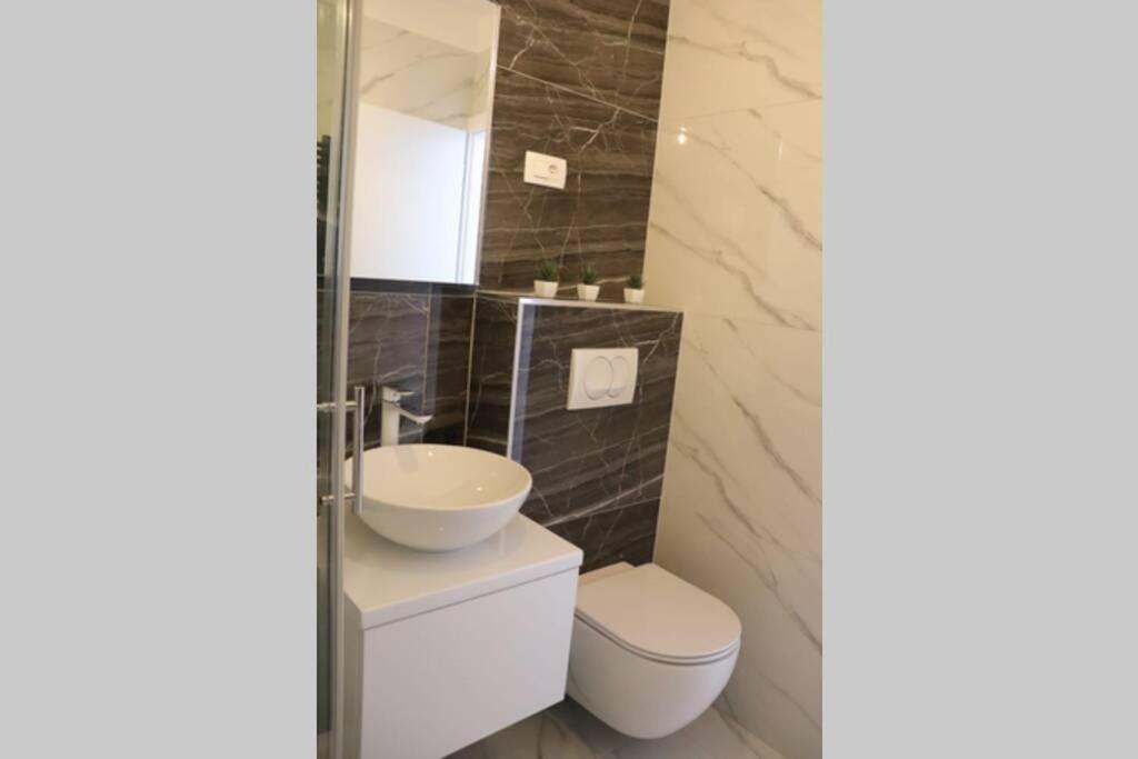 New! Top Apartment, Split View From Above Εξωτερικό φωτογραφία